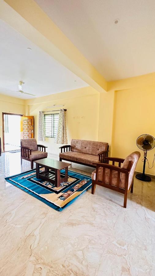 Navile Apartments Chikmagalūr Dış mekan fotoğraf